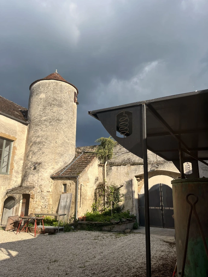 distillerie à Asquins